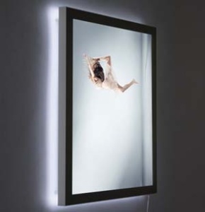 wall illuminated poster frame